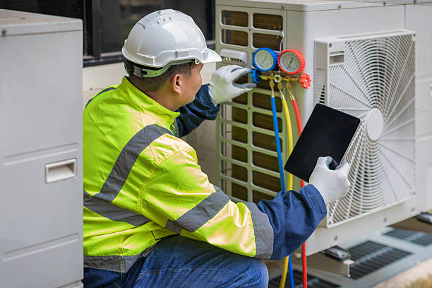 Professional Hvac technician working in Monponsett, MA